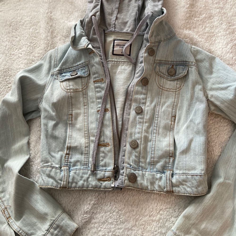 Jean jacket - Picture 3 of 5